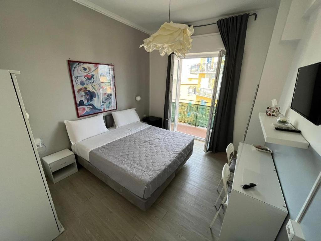 Quarto com Cama de Casal ou 2 de Solteiro